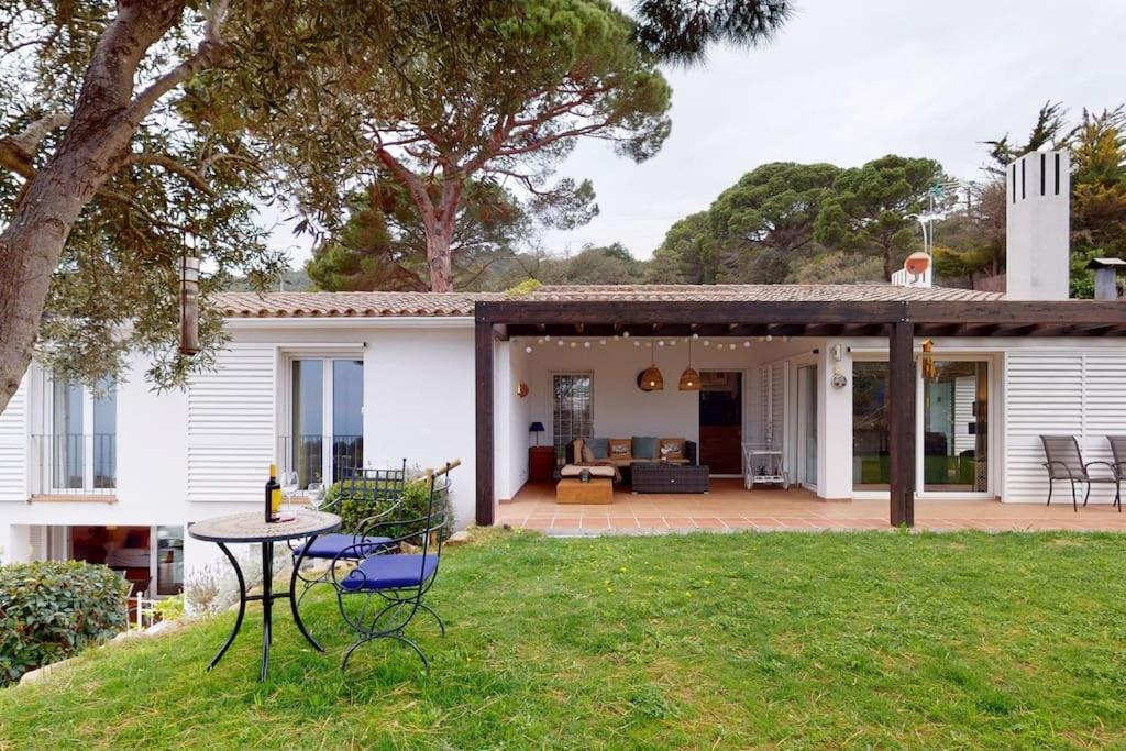 Lesal Villas Rentals, Villa Mar Azul, Тоса де Мар Екстериор снимка
