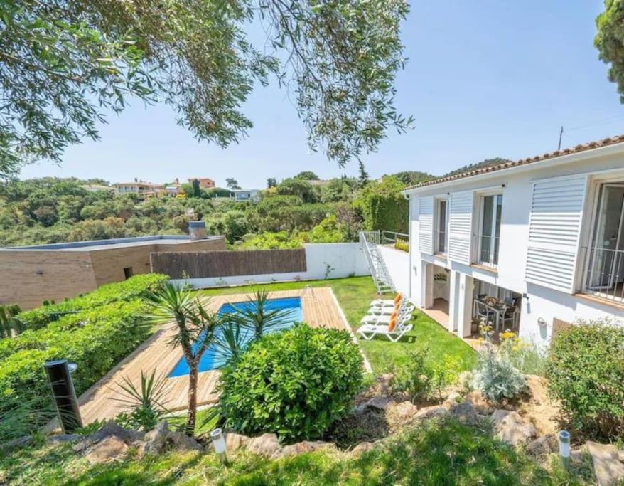 Lesal Villas Rentals, Villa Mar Azul, Тоса де Мар Екстериор снимка